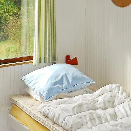 6 Person In Gilleleje-by Traum Gilleleje